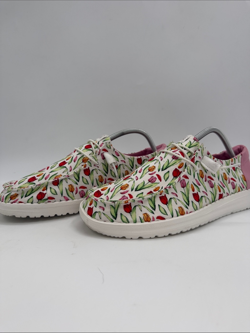 HEYDUDE Women's Size 11.0 Wendy Tulip Bouquet Slip-On Loafer - Picture 8 of 16